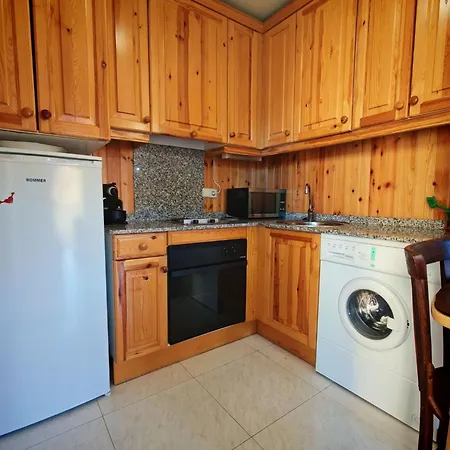 Apartament Falco 10 By Interhome